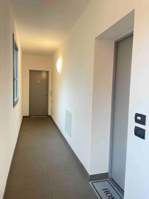 City Center - Modern Flat With Free Parking And Wifi - Apt B Bergamo Luaran gambar