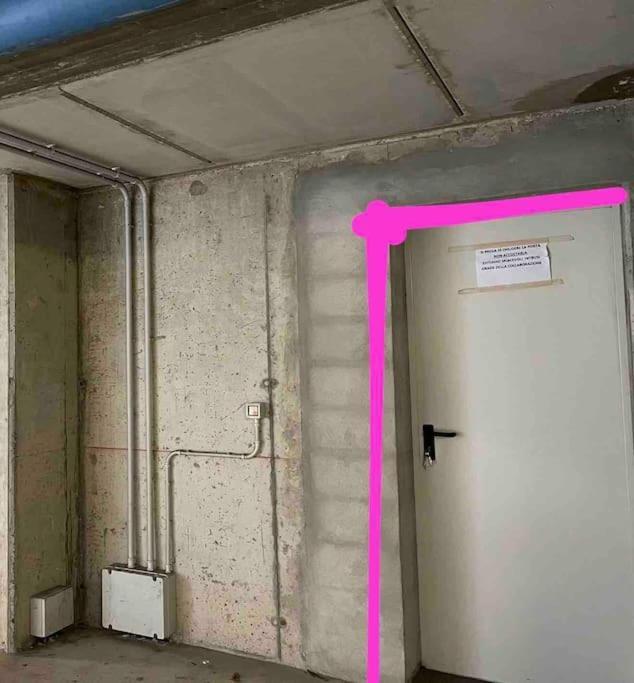 City Center - Modern Flat With Free Parking And Wifi - Apt B Bergamo Luaran gambar